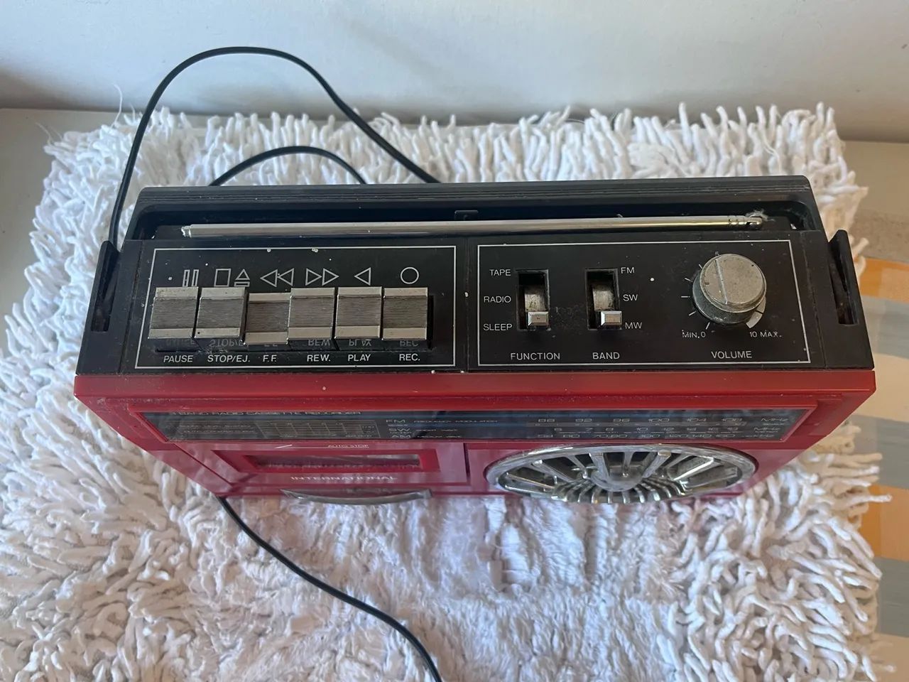 Rádio internacional antigo  - Foto 2
