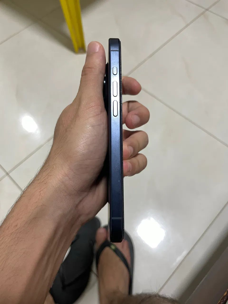 iPhone 15 pro 256 titânio azul 