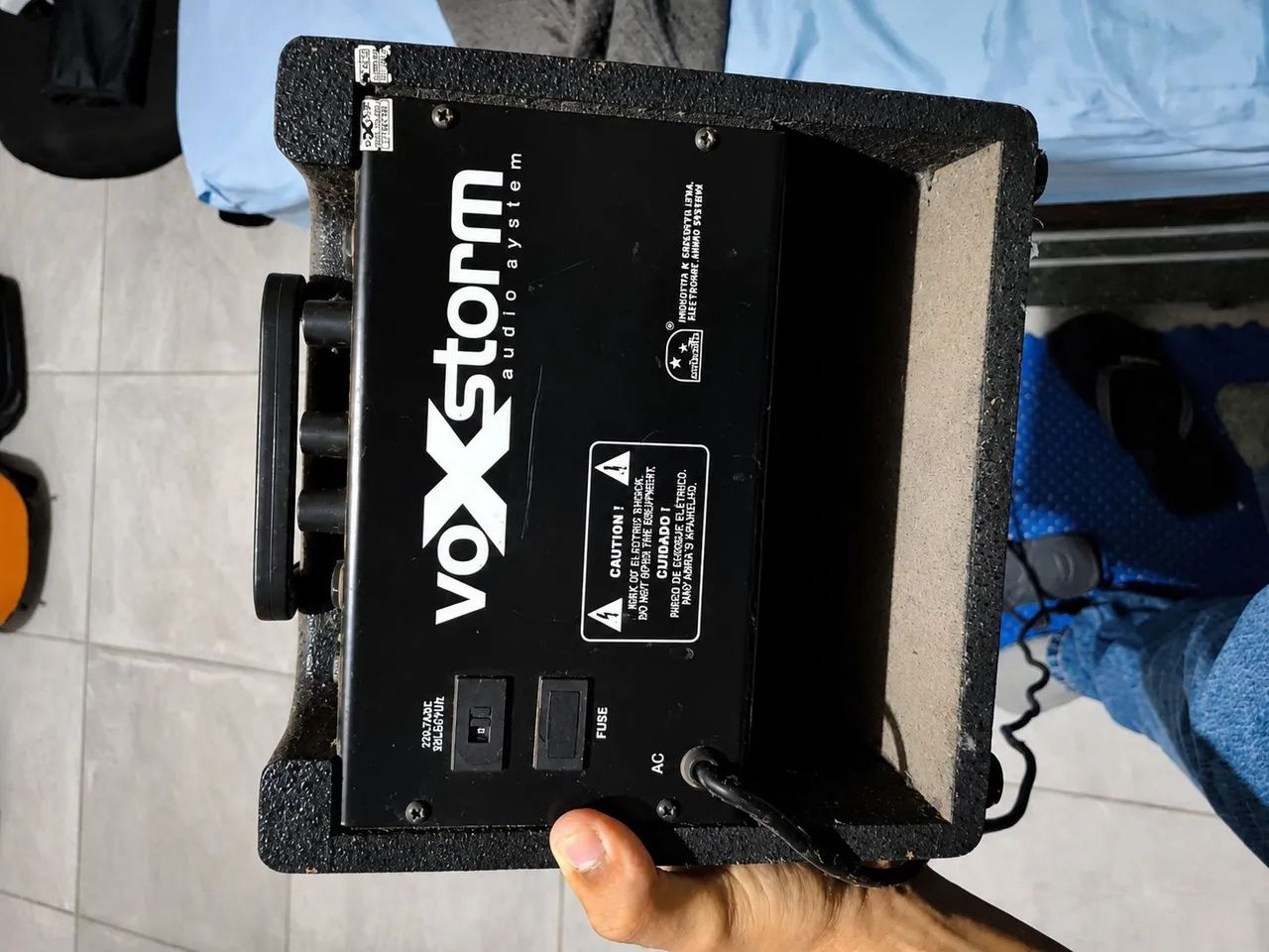 caixa amplificada VoxStorm Audiosystem