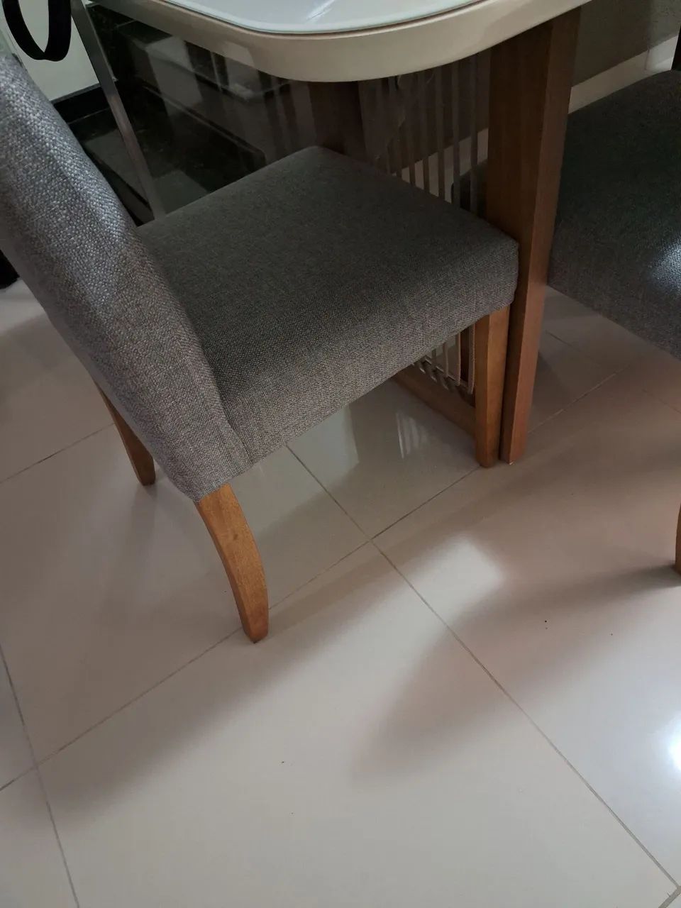 Mesa semi nova 1.80×0.90 - Foto 4