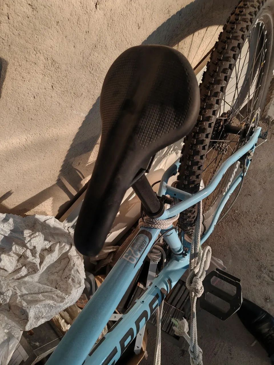 Bicicleta aro 29 azul - Foto 4