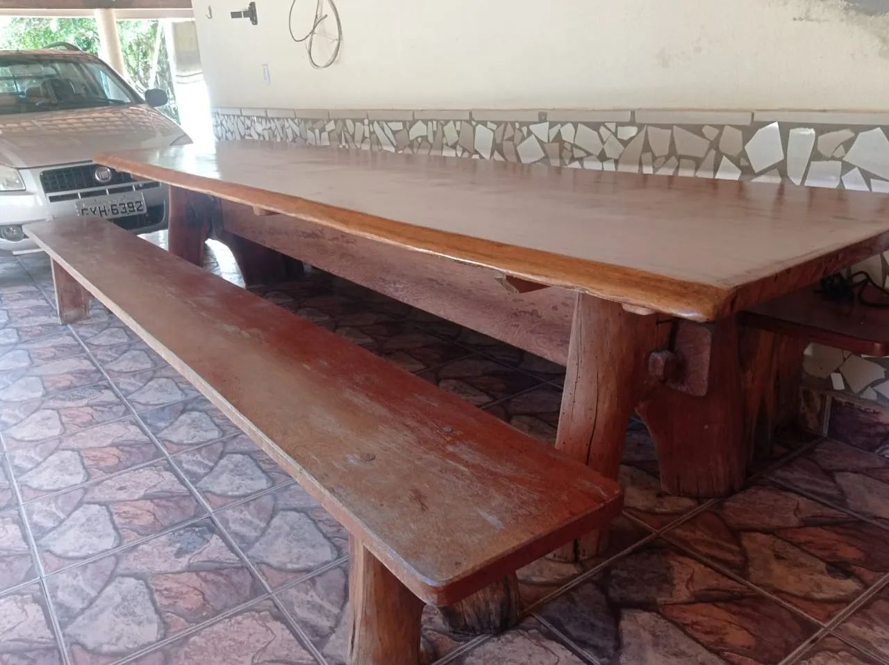 mesa de madeira argelim + bancos  - Foto 4