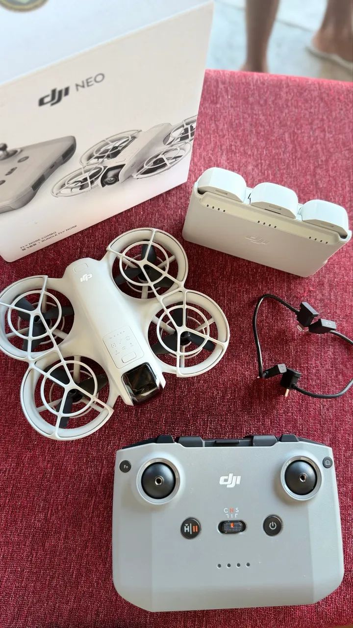Drone DJI NEO, Vende ou troca por iPhone 