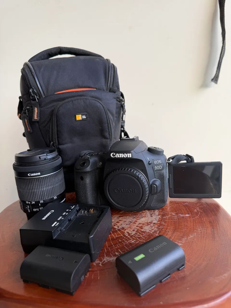 Câmera Cânon 90D