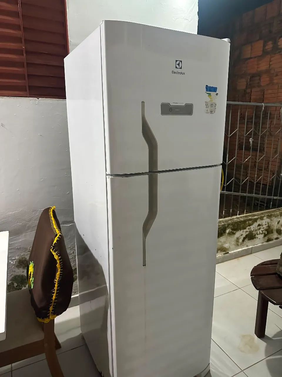 Geladeira Frost Free Eletrolux 