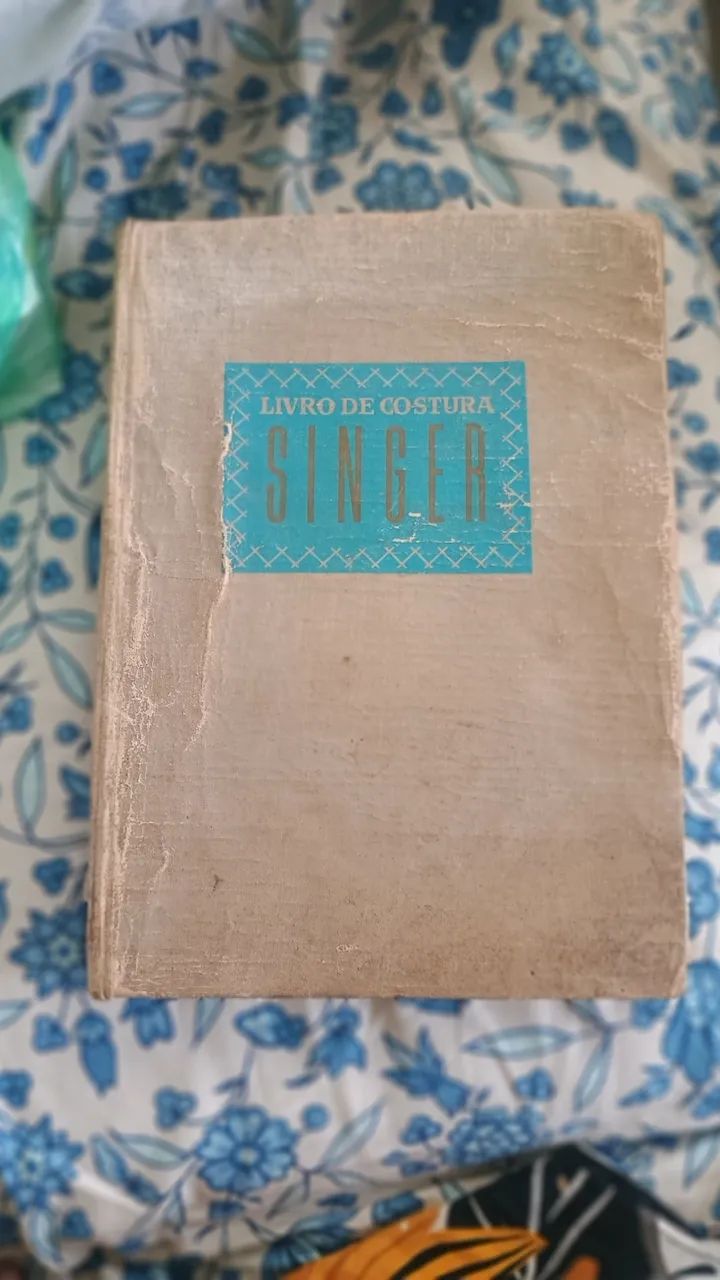 LIVRO DE CORTE E COSTURA 