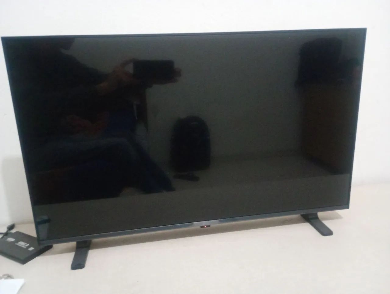 Vendo smartv LG webOS "32" polegada em ótimo estado.