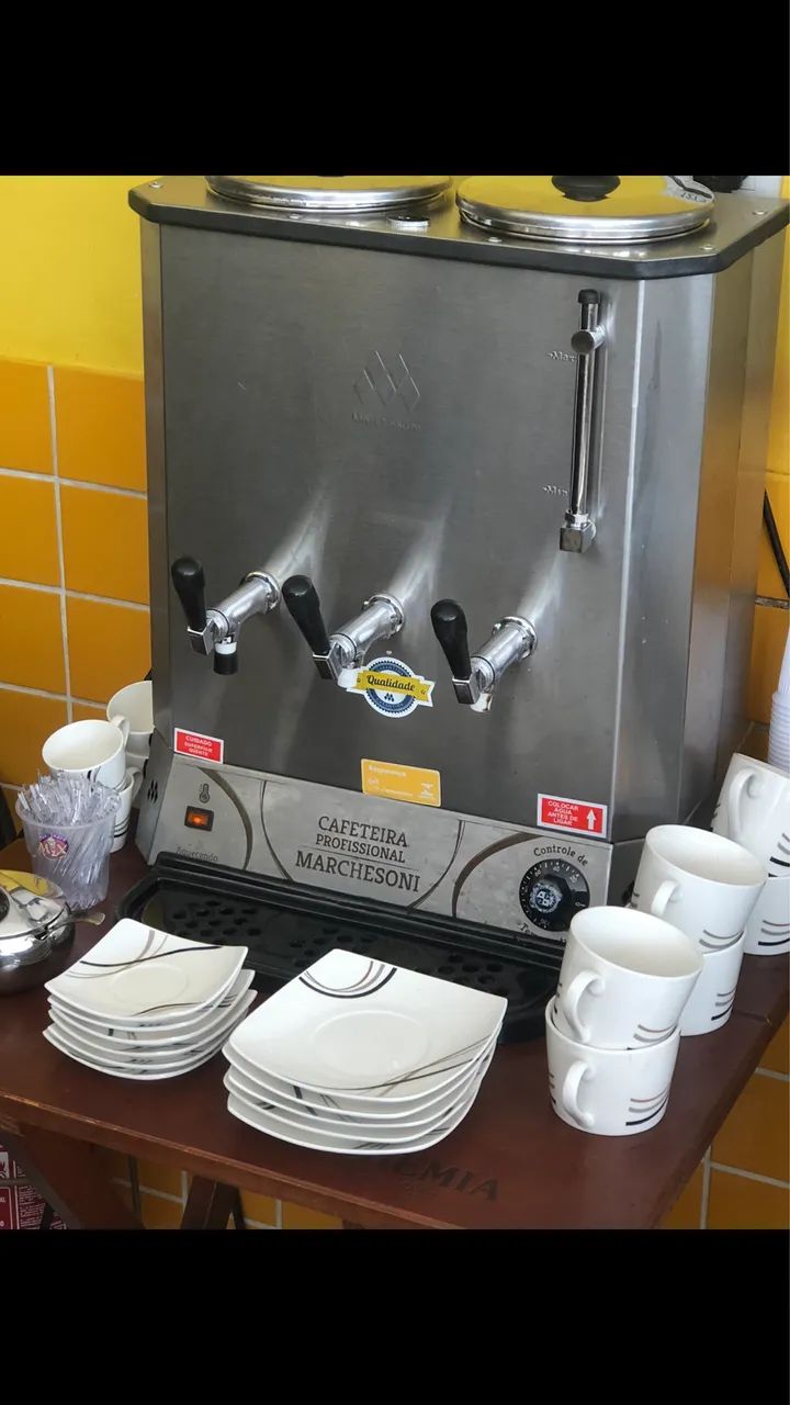 Vendo Cafeteira Profissional 