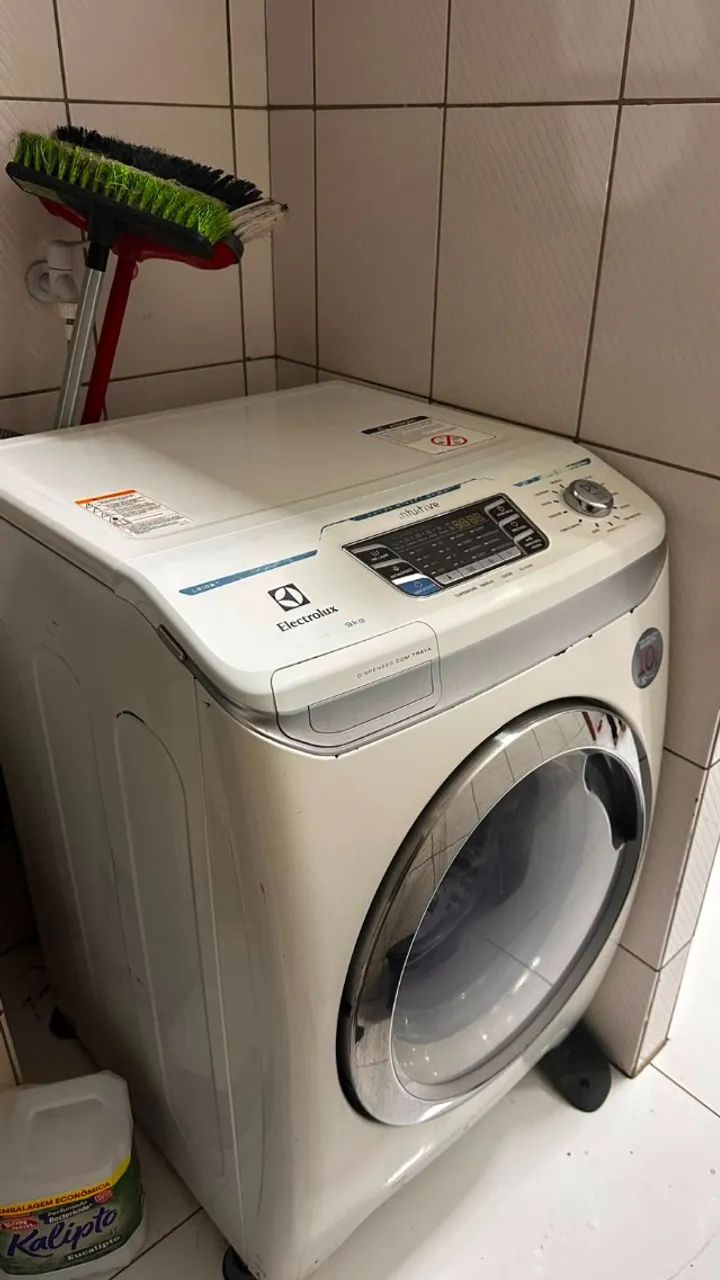 Lava e Seca Eletrolux 9Kg