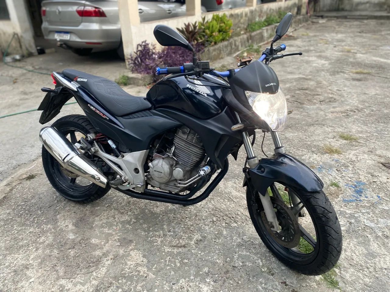 Cb 300 ano 2012  - Foto 2