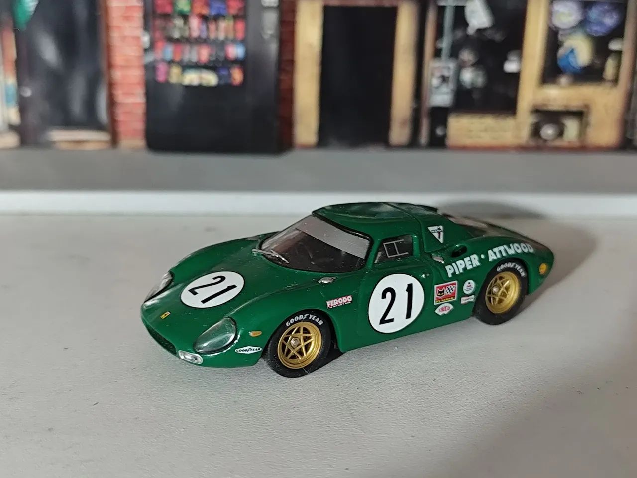 1/43 miniatura Ferrari  - Foto 2