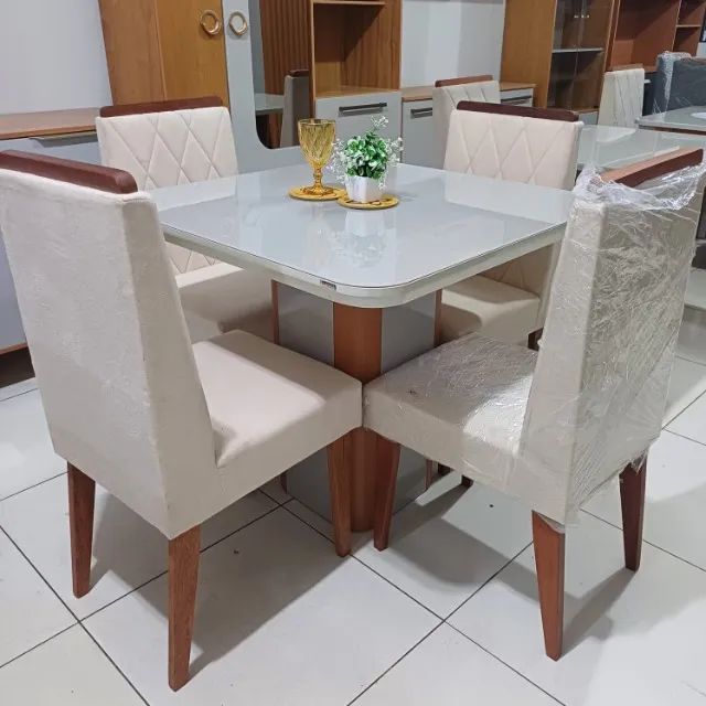 mesa de jantar com 4 lugares //// promoçãoooooo