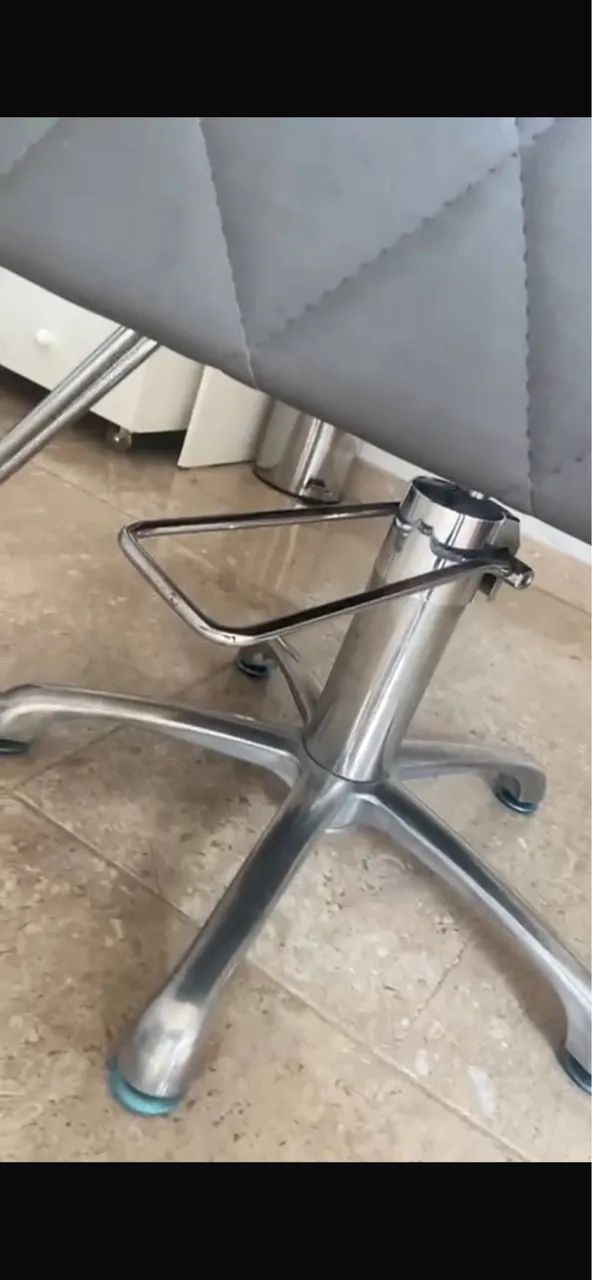 cadeira hidráulica  - Foto 3