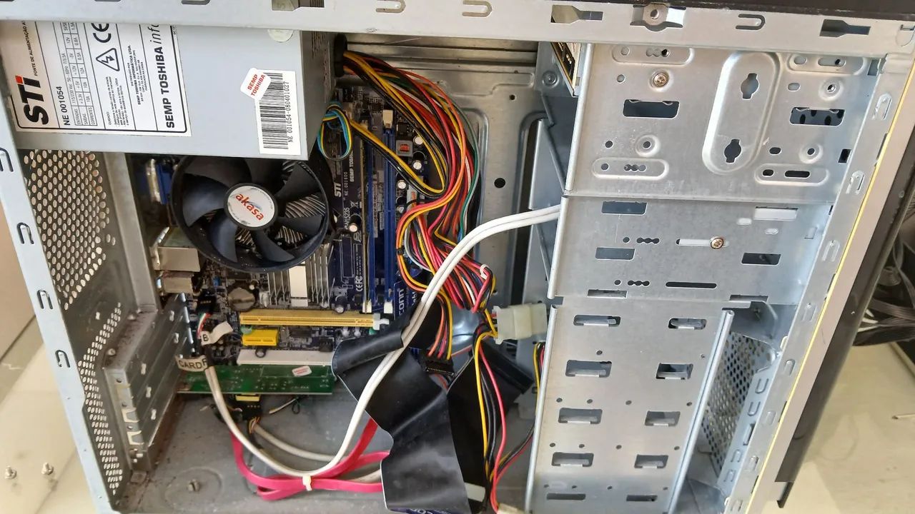 PC desktop antigo / retirada de peças - Foto 2