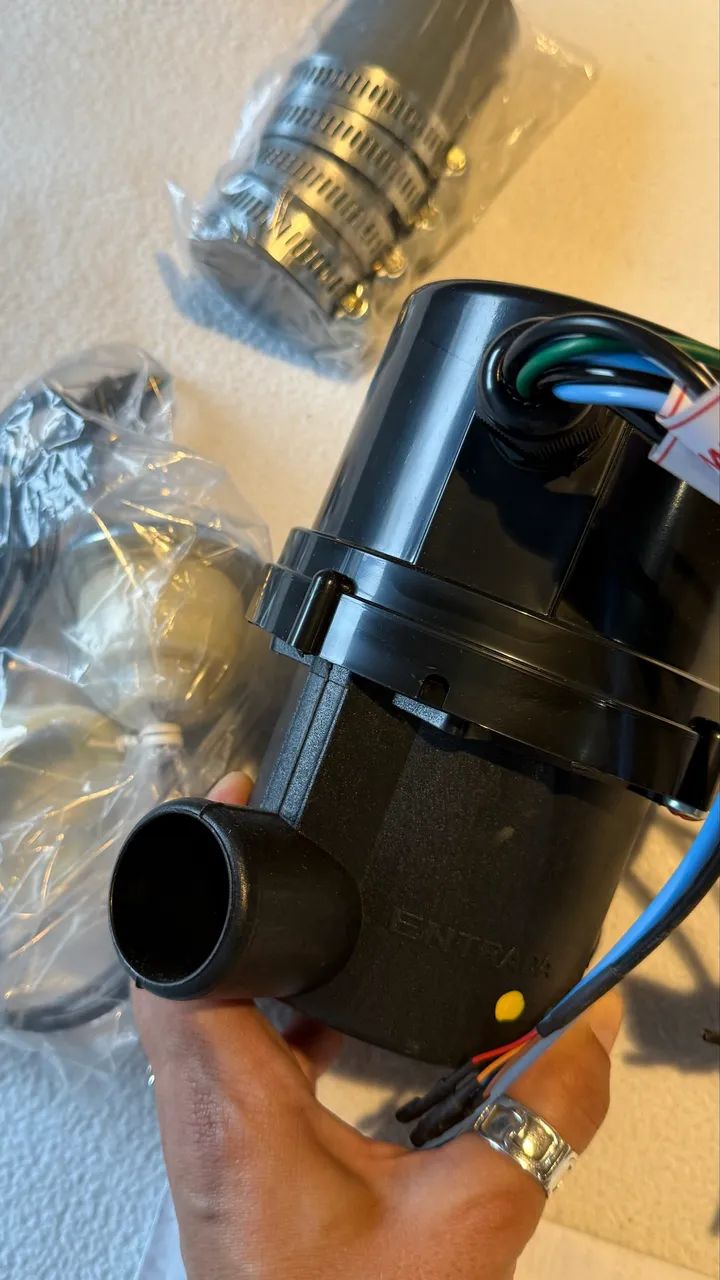 Aquecedor de hidromassagem 8000w novo sem uso - Foto 4