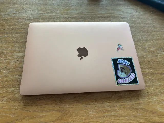 Macbook Air A1932 13.3  Color Oro 128gb Ssd - Intel Core I5 - Foto 2