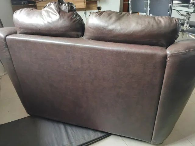 Sofá de 3 e 2 lugares (couro artificial) - Foto 3