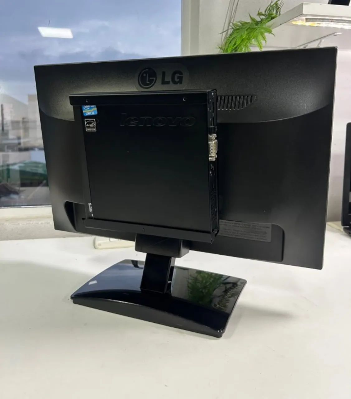 Mini CPU Lenovo com Monitor - Foto 2