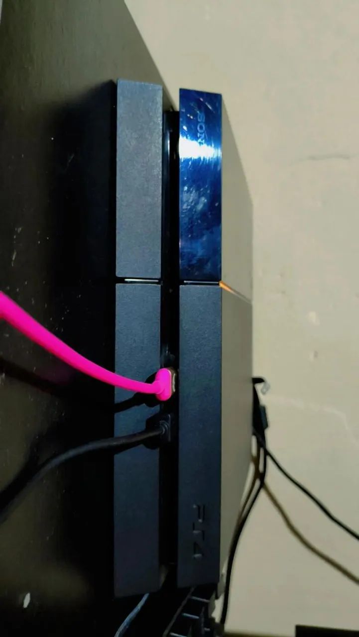 PS4 1TB - Foto 2