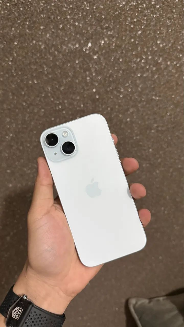 iPhone 15 azul novinho  - Foto 4