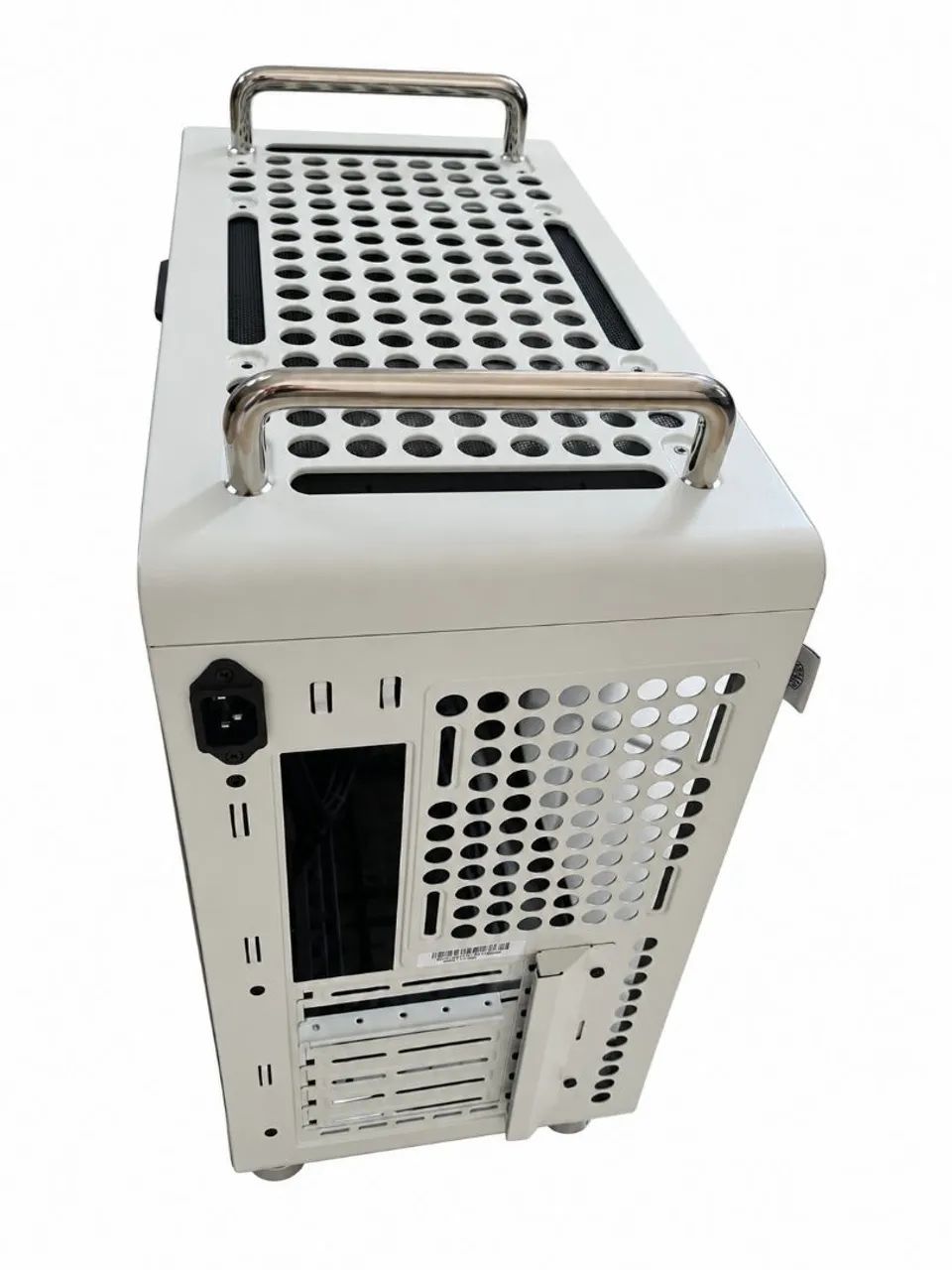 Gabinete Cooler Master QUBE 540 ? ATX ? Micro ATX ? Mini ITX - Foto 4