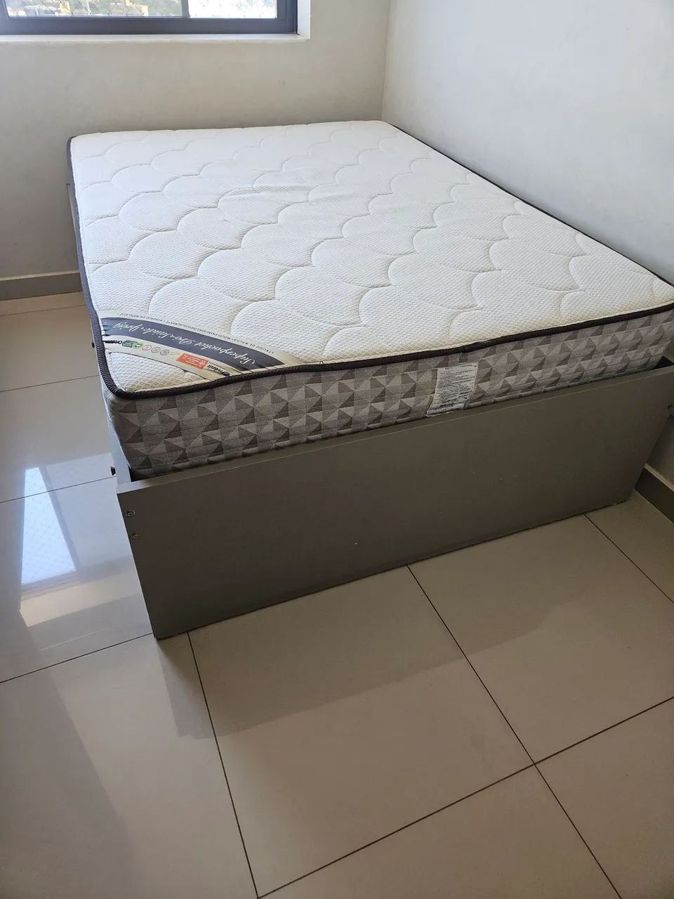 Cama com gavetoes Italinea e colchao - Foto 3