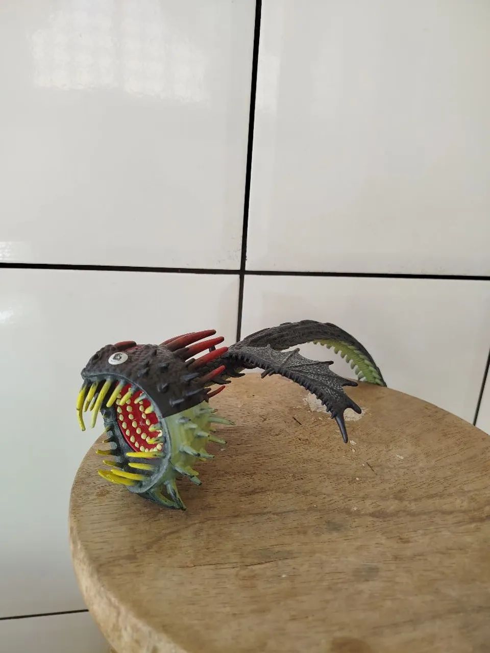 Morte murmurante como treinar seu dragão  - Foto 2
