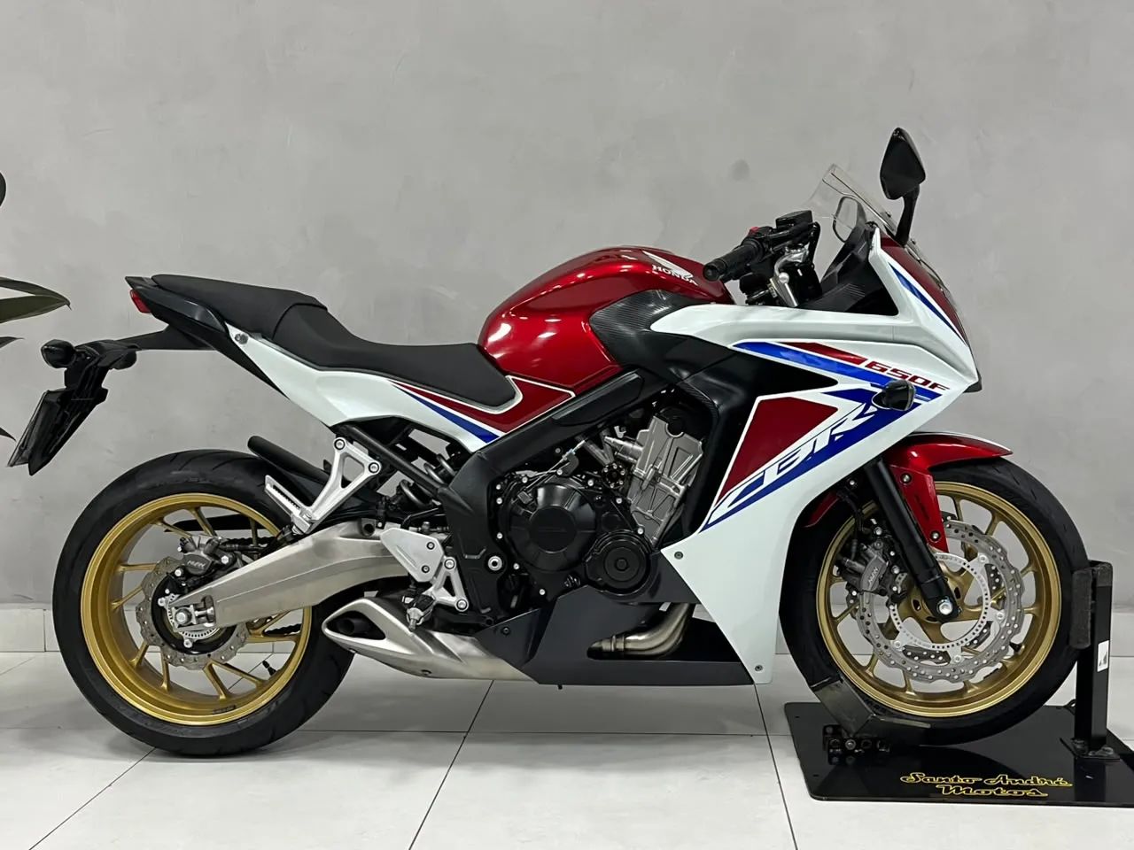 Honda CBR 650F - Foto 2