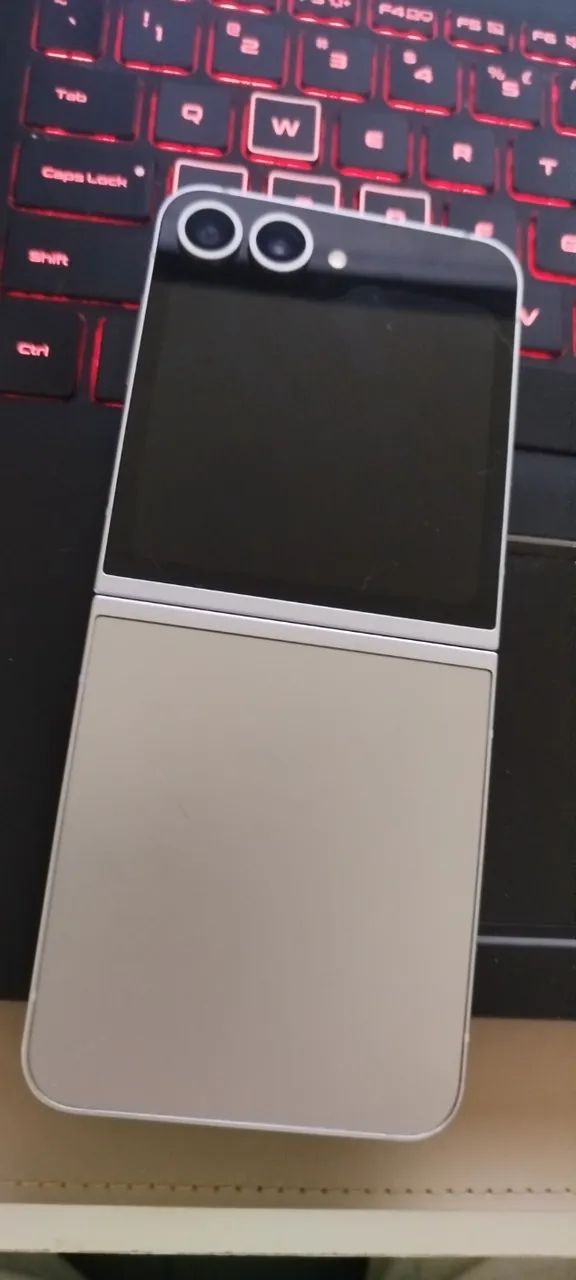 Galaxy Z Flip 6