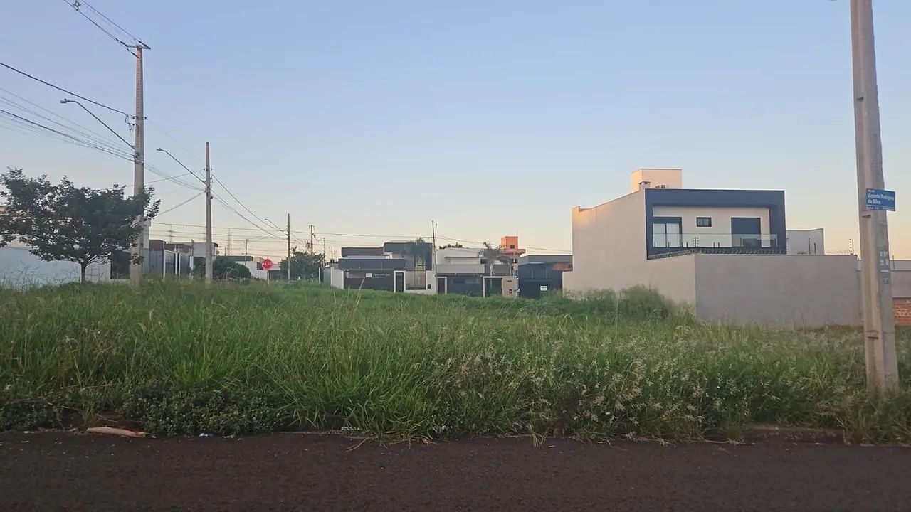 TERRENO PLAINO JARDIM MUNIQUE 479,52 M² - Foto 2