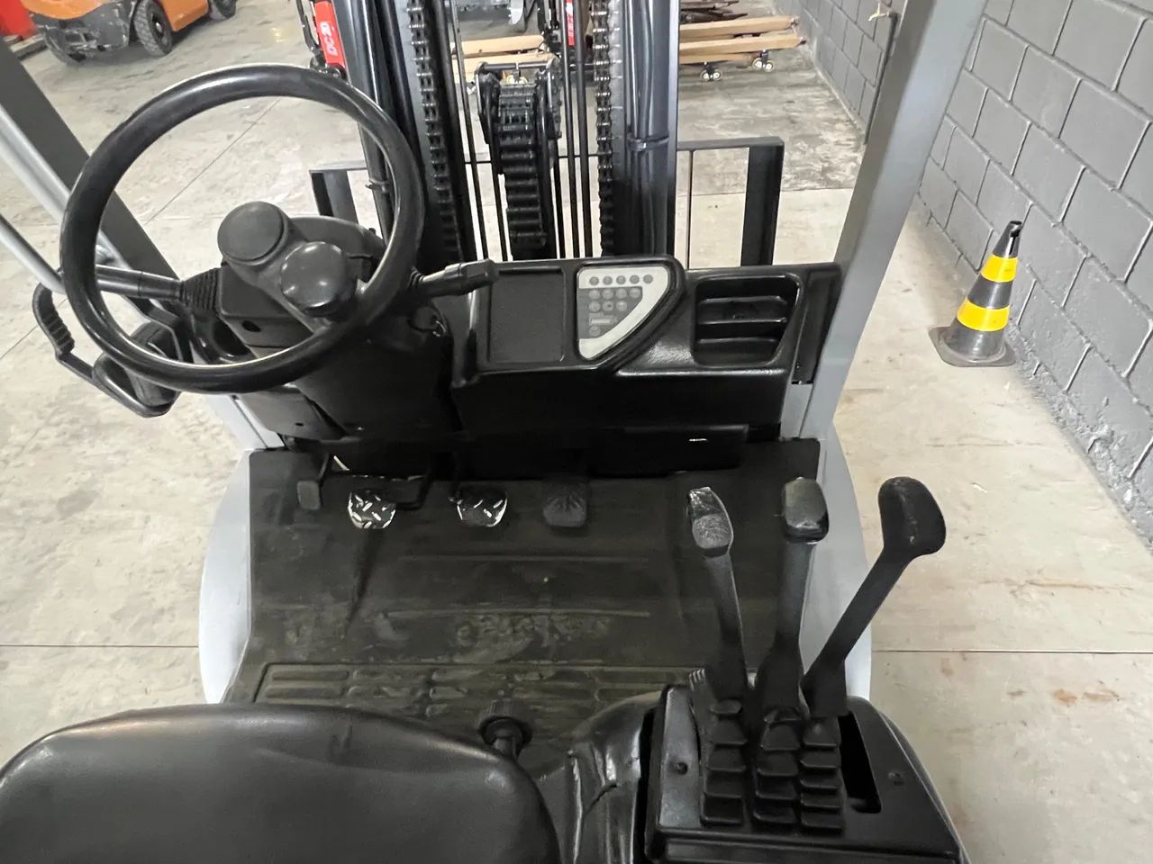 EMPILHADEIRA STILL RC 44-25 C - ANO 2019 - 1199 Horas - Foto 5