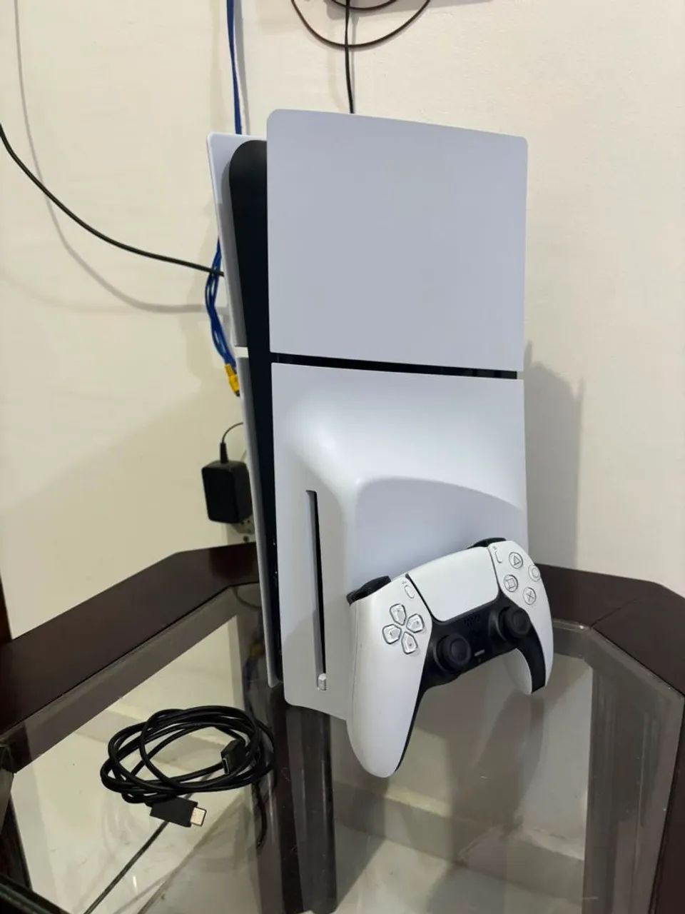 PS 5 1 TB muito conservado. Zero!