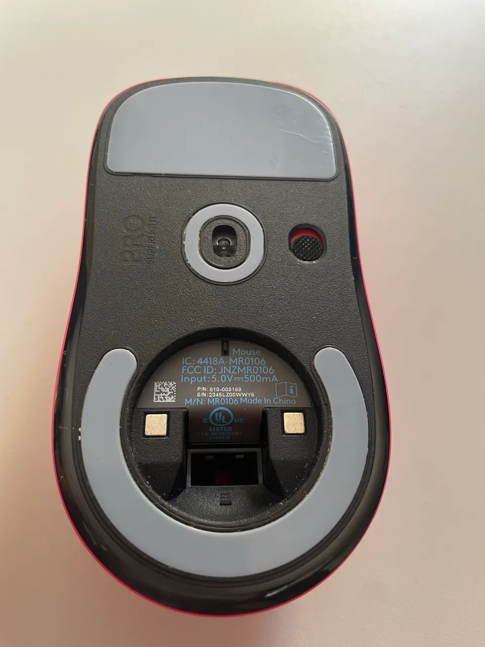 Mouse Gpro Superlight Magenta  - Foto 4