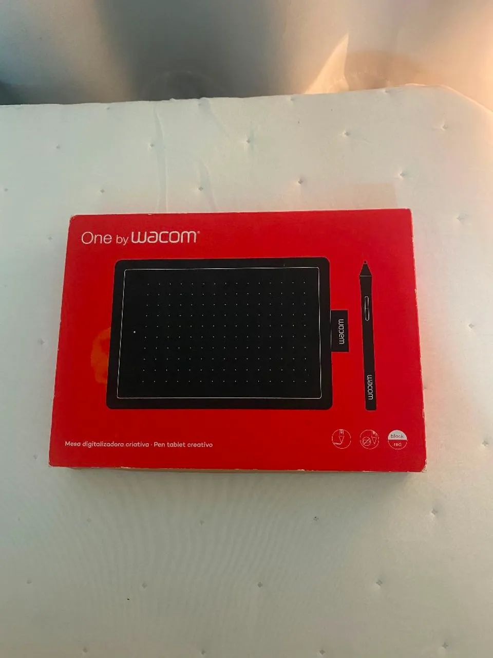 Mesa Digitalizadora One by Wacom CTL-472 (Pequena) - Com Caixa