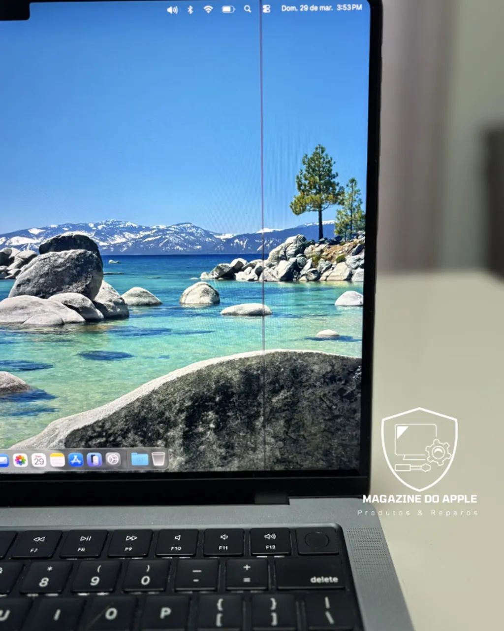 MacBook Pro M1 2021 (M1/16/500g) 14 polegadas (listra na tela