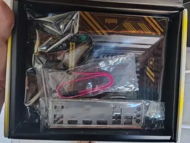 Placa Mãe Revenger G-B760 - Foto 3