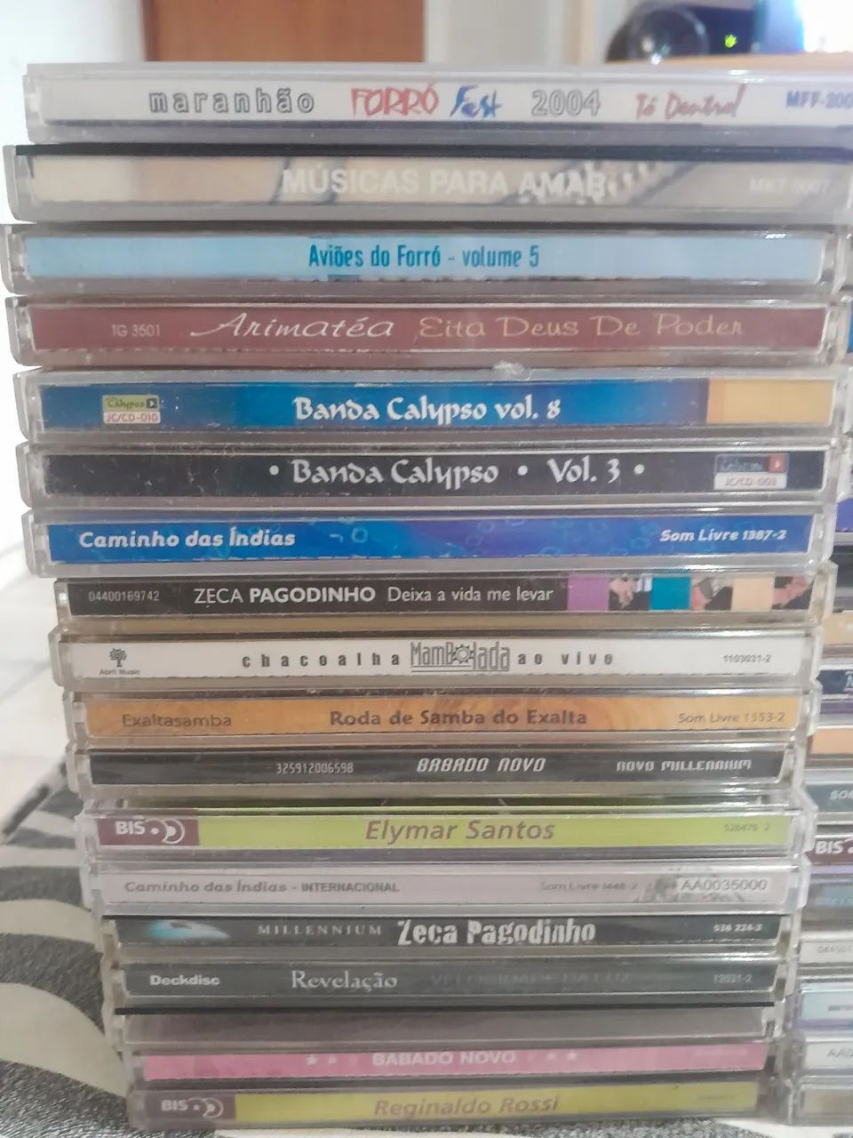 Lote - 60 cds arremate - rock, heavy metal, MPB,  axé,  pagode , samba - Foto 4
