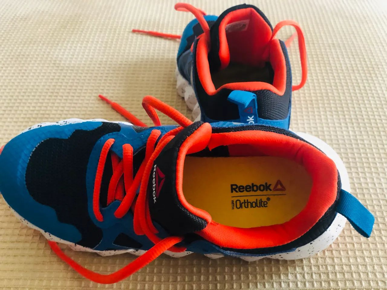 Tenis Reebok infantil  - Foto 3