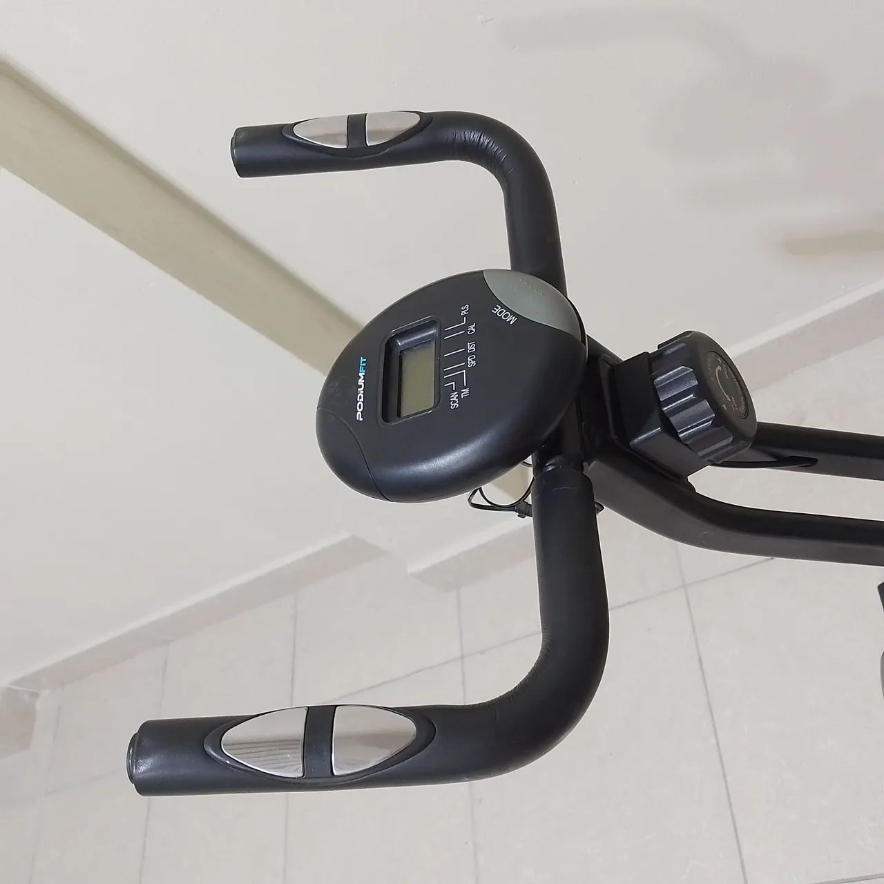 Bicicleta ergométrica podiumfit  - Foto 4