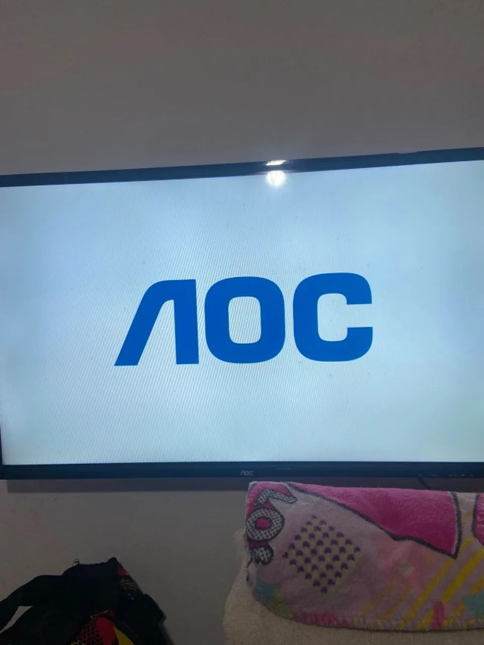 TV AOC 32" em perfeito estado - R$ 400