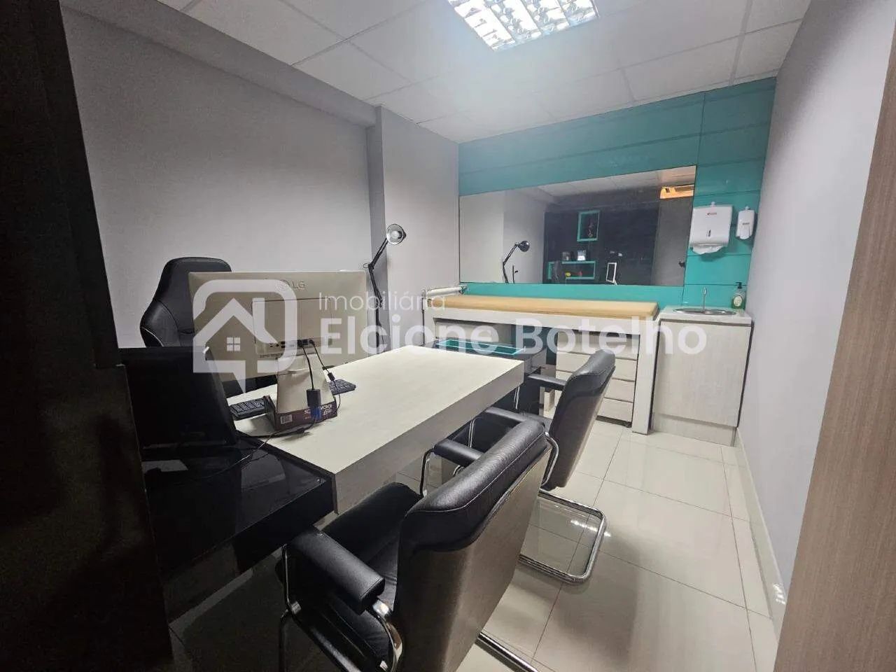 Sala para aluguel, 1 quarto, 1 vaga, MORADA DA COLINA - Uberlândia/MG - Foto 4