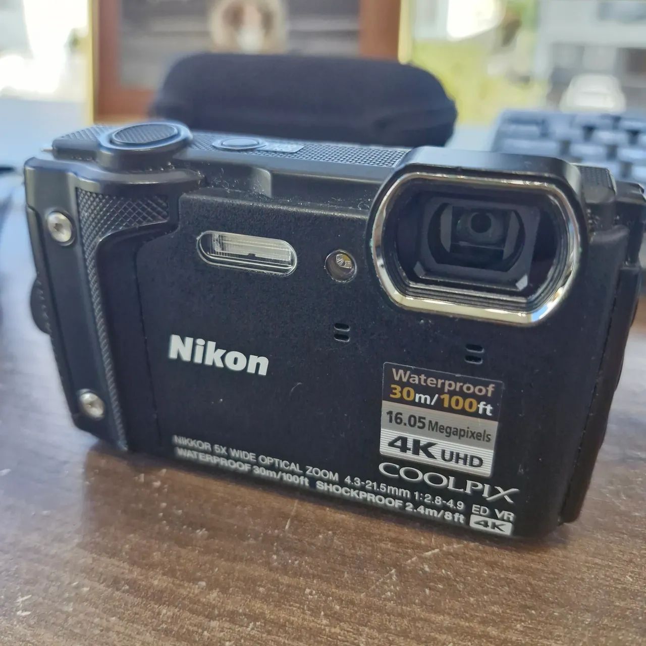 Camera Nikon w300 waterprof