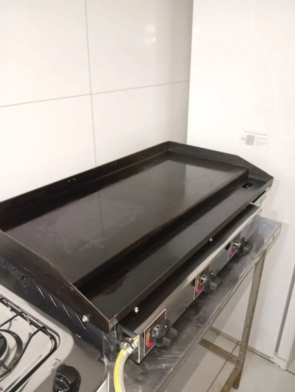 Chapa a Gás Profissional 3 Queimadores - Ótimo Estado