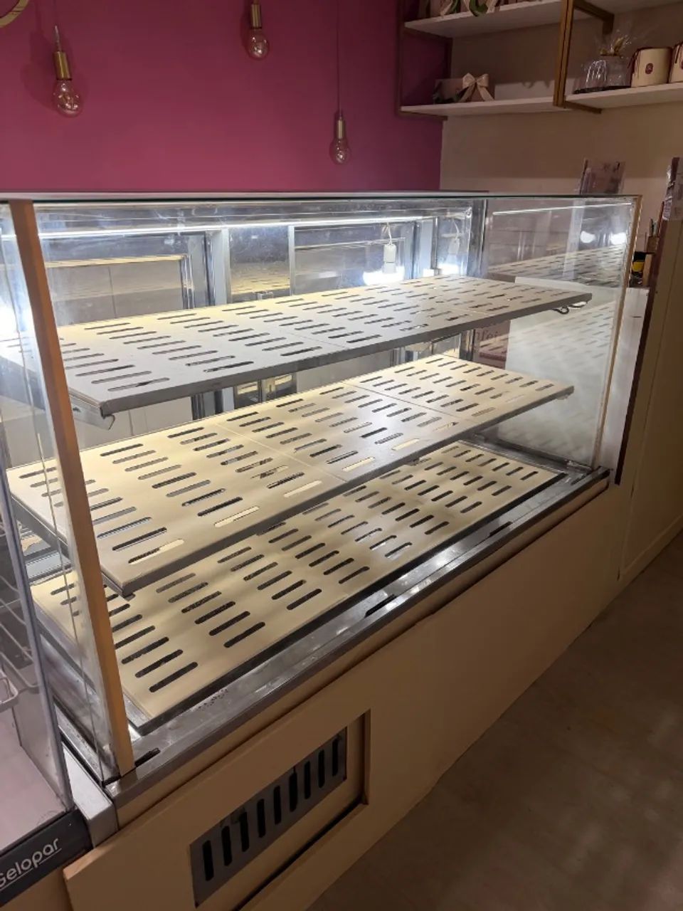 Vitrine Refrigerada/ Seca