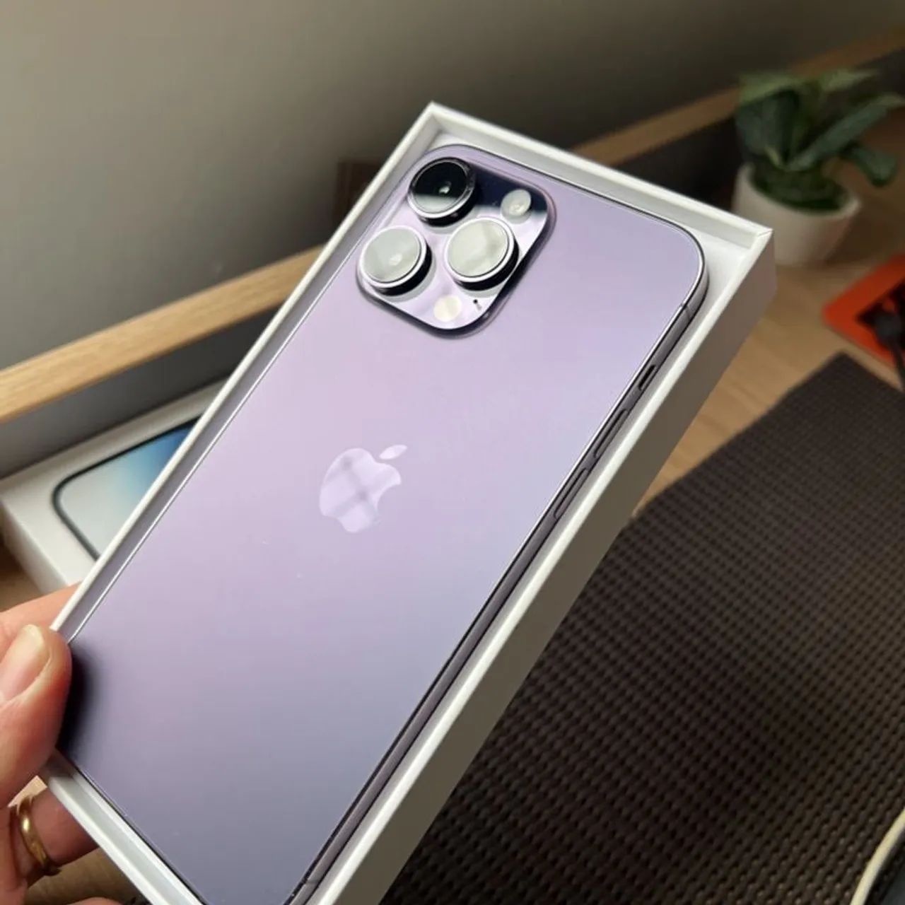 iPhone 14 Pro Max 128gb - Celulares e Smartphones - Guanandi II