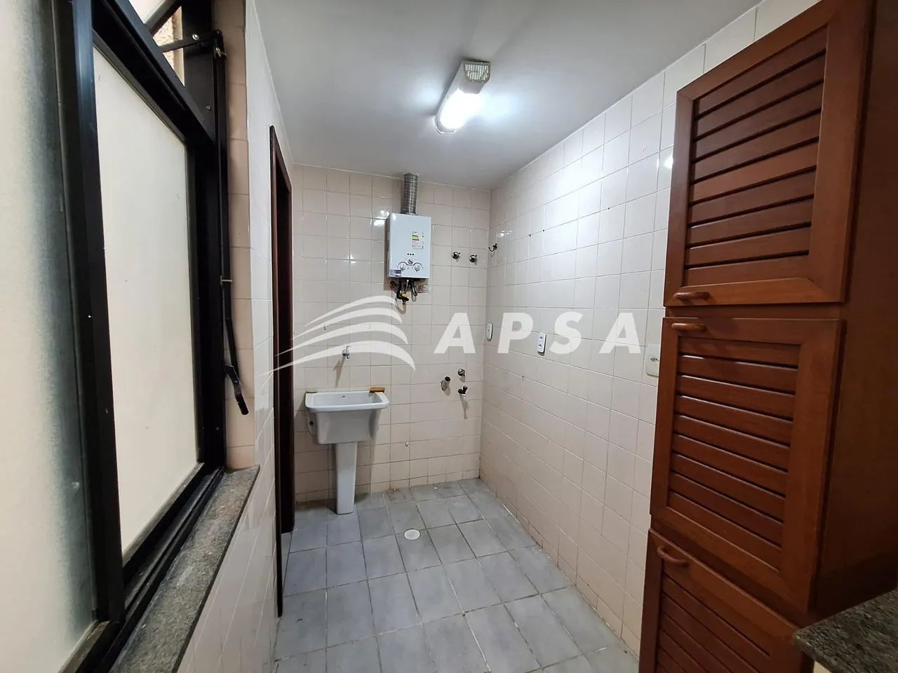 EXCELENTE APARTAMENTO COM 80M², 2 QUARTOS SENDO 1 SUÍTE, BANHEIRO SOCIAL, SALA , VARANDA,  - Foto 11
