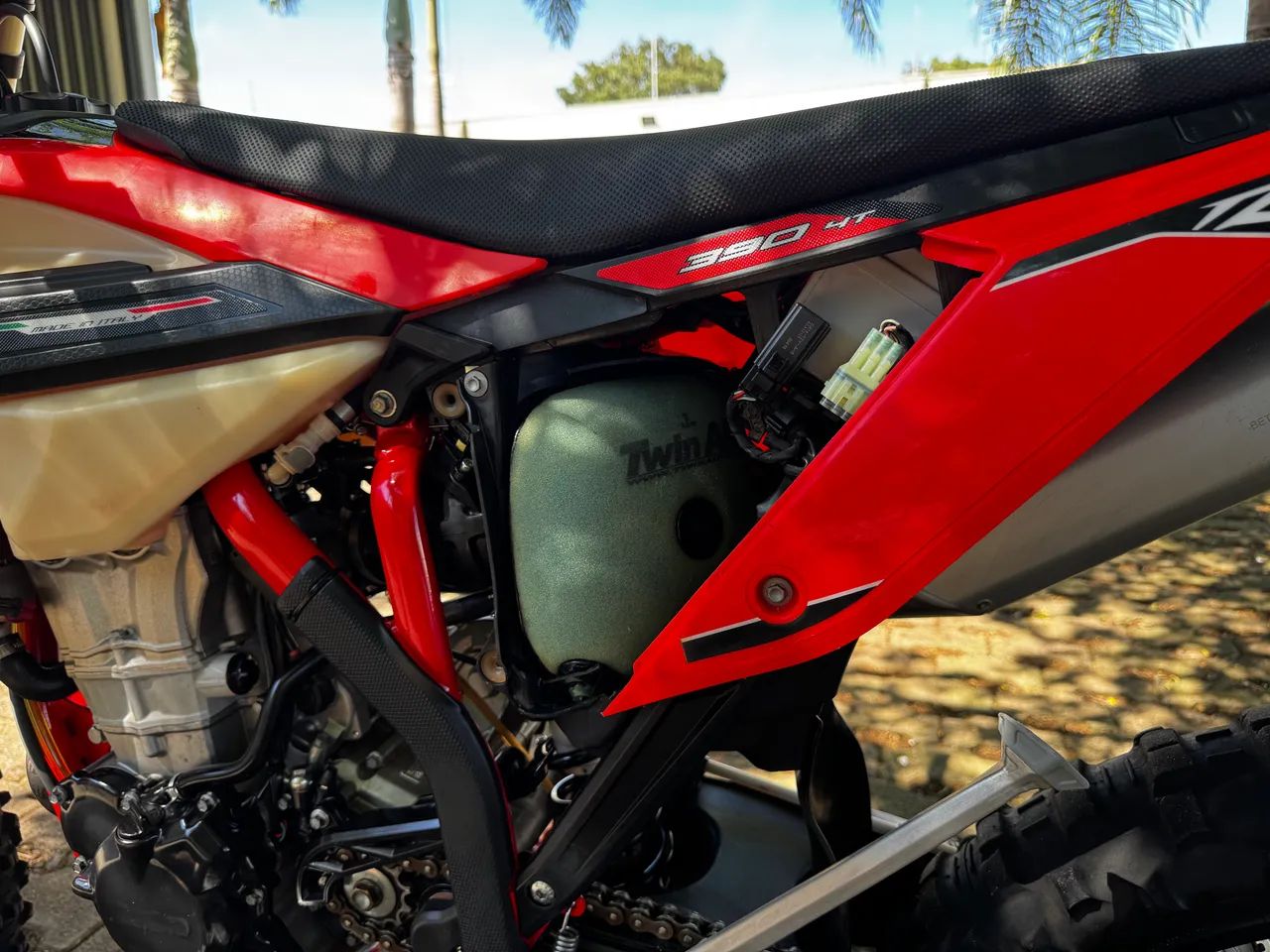 Beta 390rr - 39 horas igual a nova - Foto 3