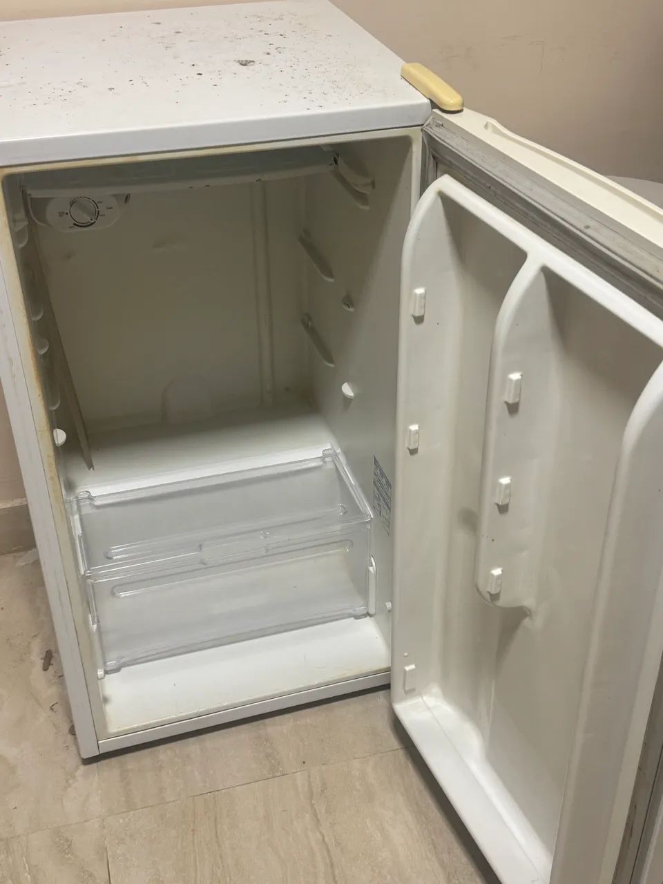 Frigobar 122L Electrolux - Foto 2