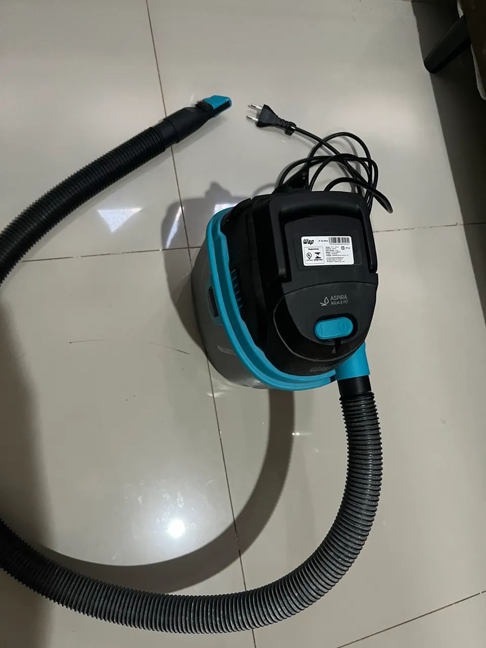 Aspirador de Pó e Água WAP GTW Compact 1400W - Potente e Compacto - Foto 4