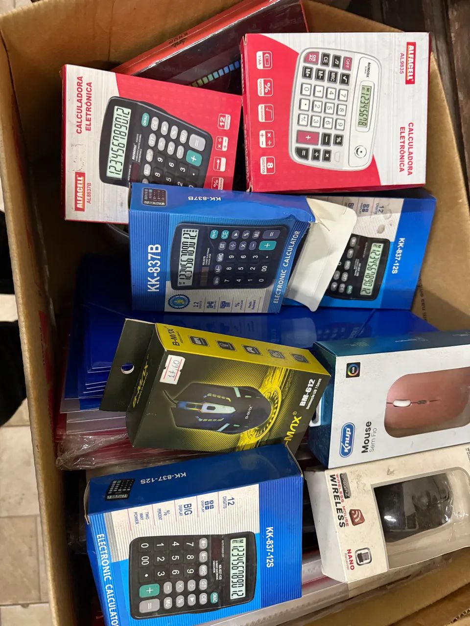 PRODUTOS PARA PAPELARIA - Em geral - Foto 2